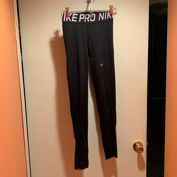 Nike Pants - Nike pro leggings